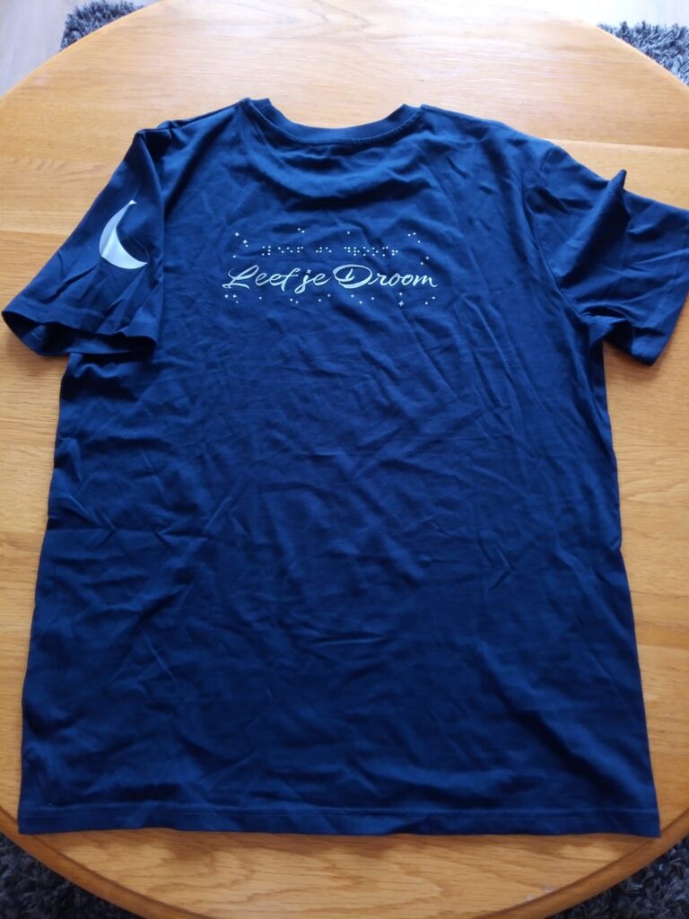 Shirt met de tekst 'leef je droom'